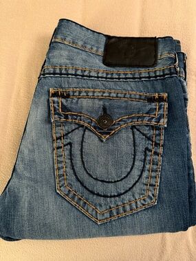 True Religion Men's Blue Straight Jeans with Contrast Stitching